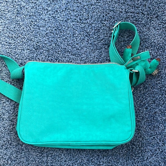 Vintage Kipling Teal Crossbody. - Picture 8 of 9
